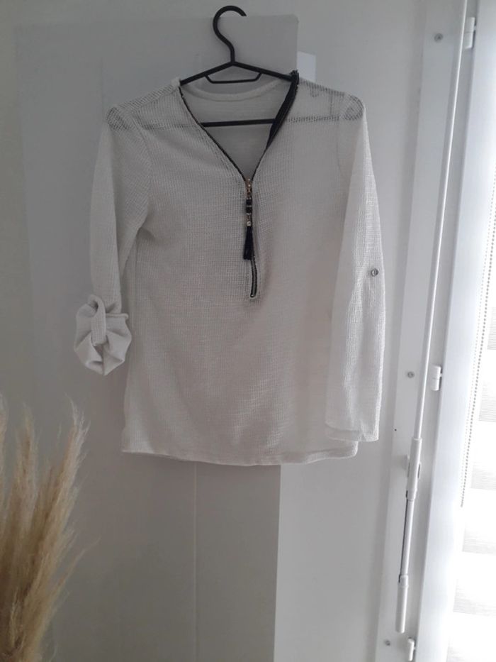 Haut blanc taille M