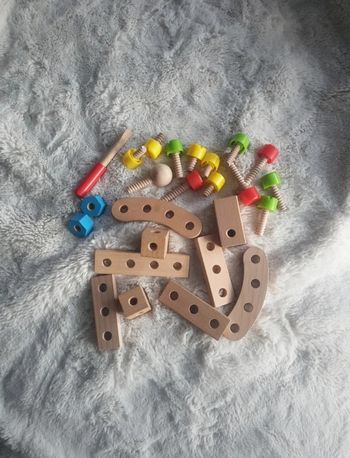 Jouets de construction en bois
