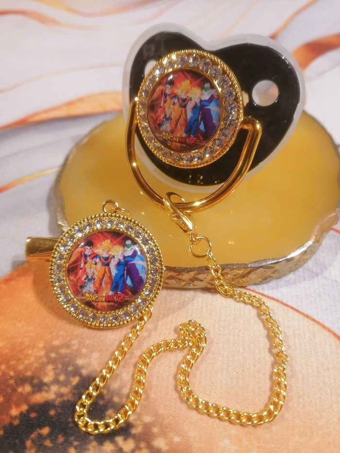 Tétine dragon Ball z noir