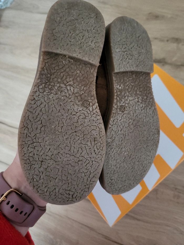 Bottines taille 28 - photo numéro 4