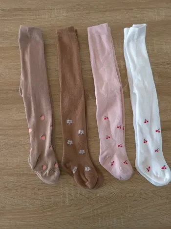 Lot 4  collants laine 3-6 mois