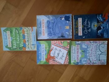 Livres HAMISH MACBETH de l auteur M C BEATON de la série AGATHA RAISIN