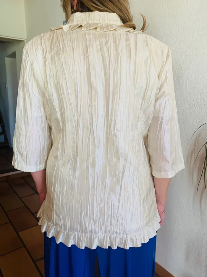 Très jolie veste crème - photo numéro 5