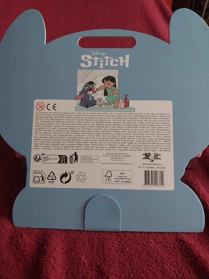 Livre de coloriages avec poignet stitch - photo numéro 5