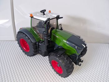Tracteur 🚜 Bruder Fendt 1050 Vario