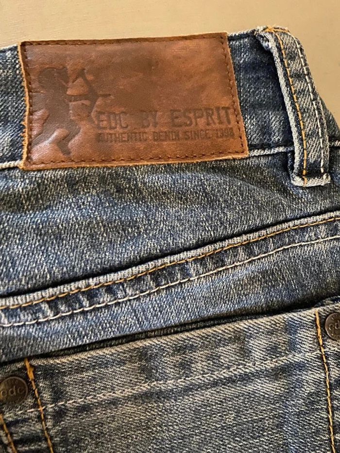 eans EDC by Esprit taille 152/12 ans - photo numéro 6