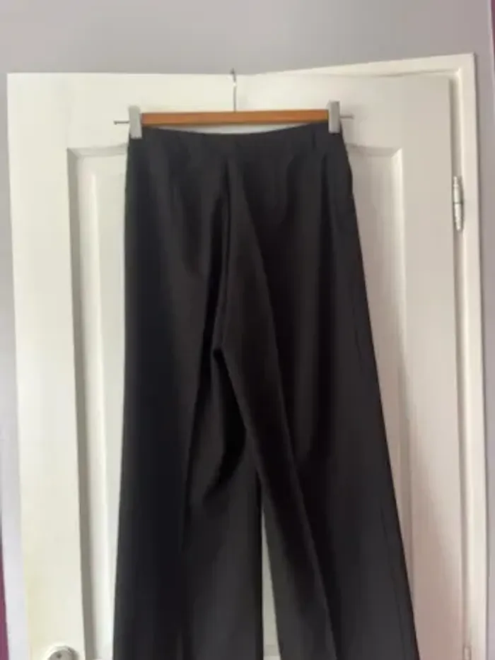 Pantalon tailleur femme – Kiabi – T34 réglable - photo numéro 4