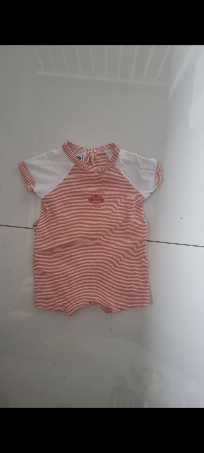 Combi short bébé petit bateau taille 6 mois