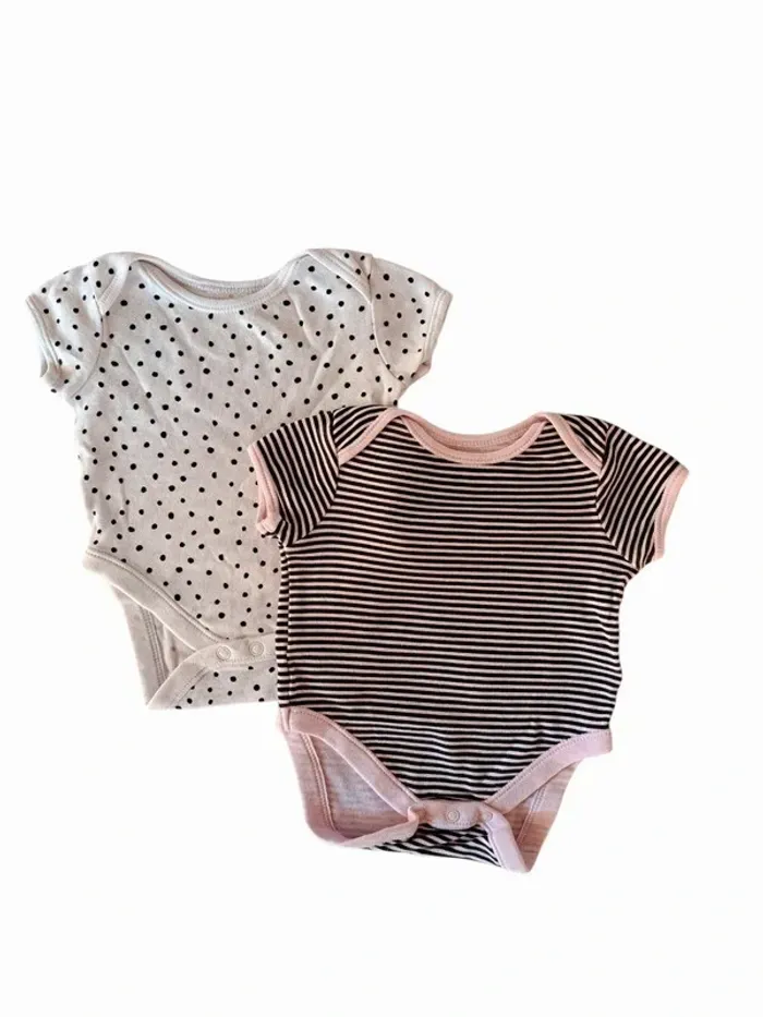 Lot de 2 bodys - photo numéro 2