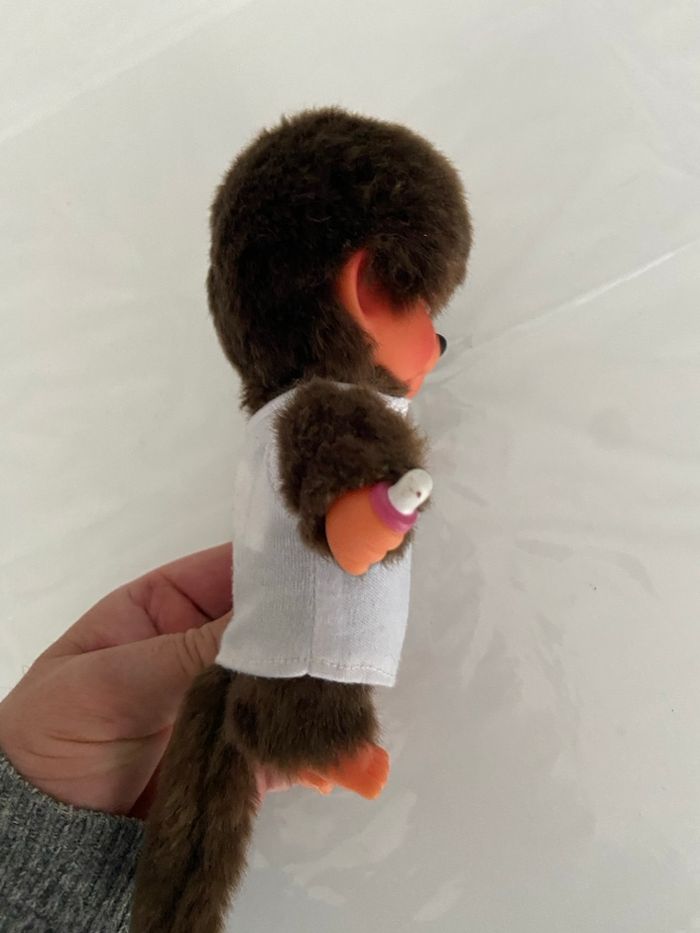 Monchhichi Sekiguchi – Singe Vintage 20 cm – Avec tétine et gilet blanc - photo numéro 7