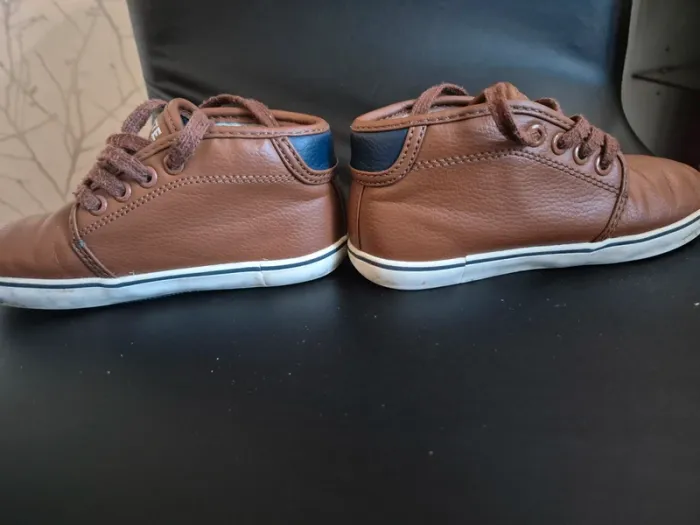 Chaussure Lacoste enfant - photo numéro 3