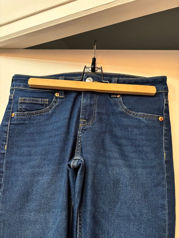 Jean bootcut brut H&M taille 38 - photo numéro 3