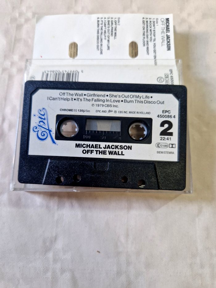 Cassette audio  , Michael Jackson  , off the wall - photo numéro 4