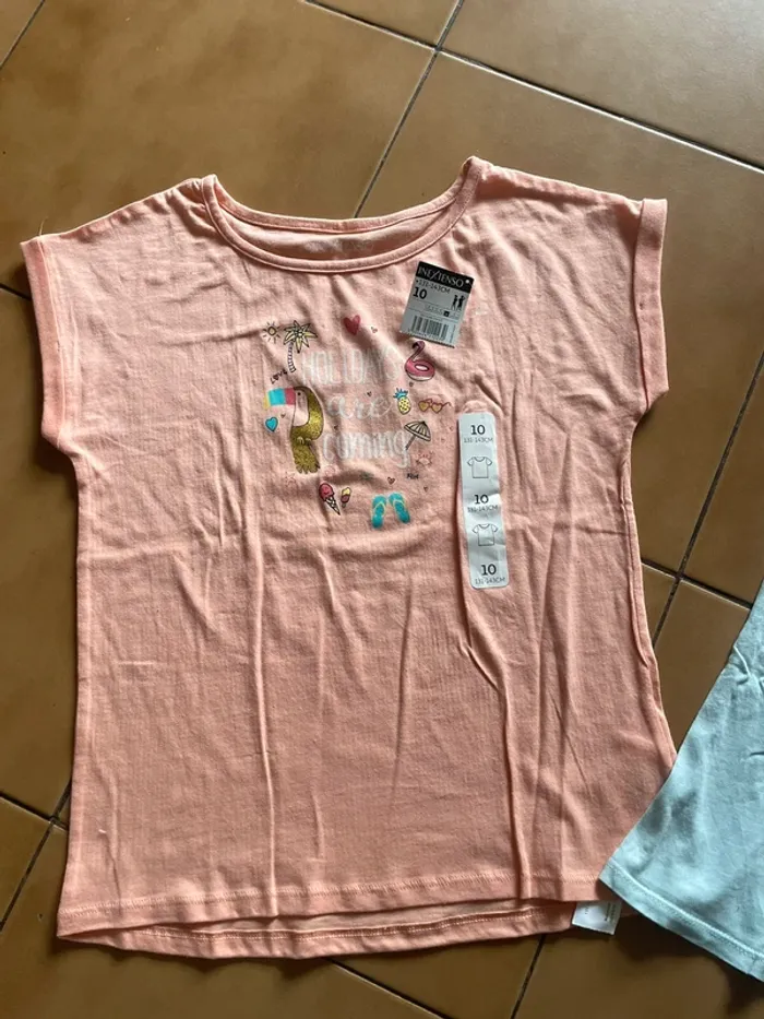 Lot t shirts fille 10 ans - photo numéro 2