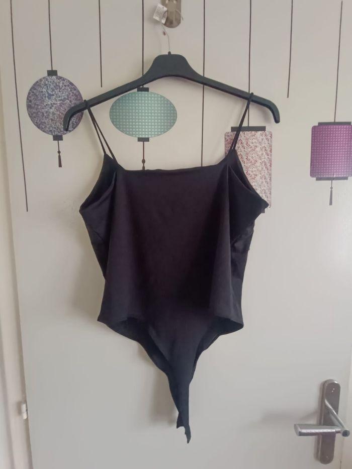 Body noir à bretelles Primark XL - photo numéro 2