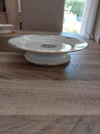 Plateau fruits sur pied porcelaine TLB