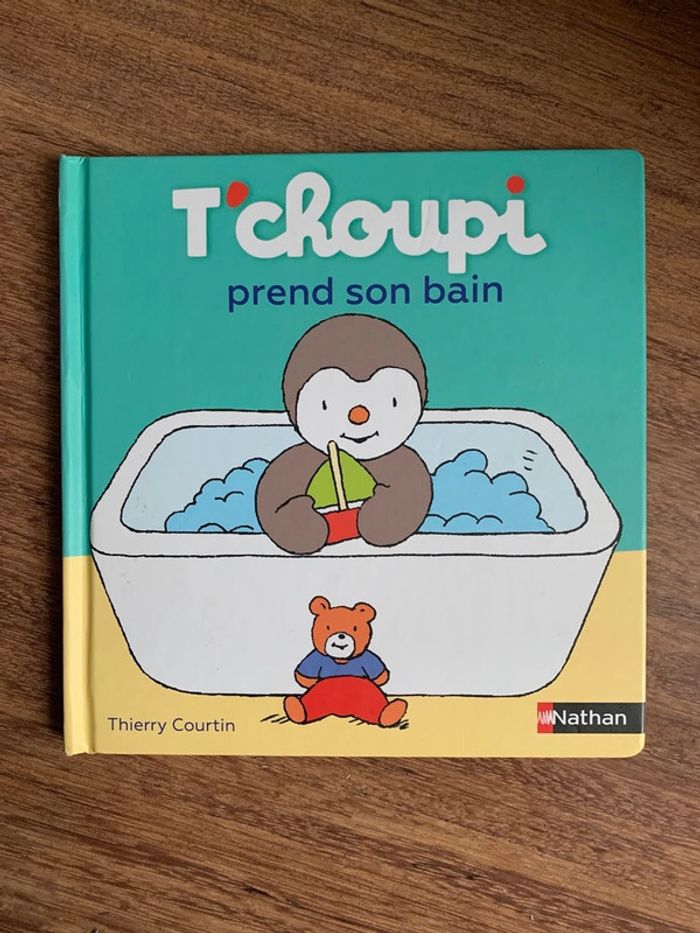 T'choupi prend son bain - Thierry Courtin - Nathan