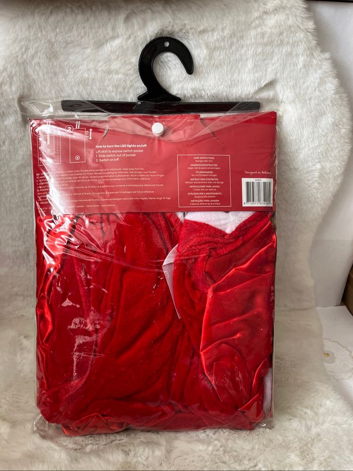 Déguisement mère Noël taille S/M   Comprenant une robe avec des lumières, bonnet - photo numéro 5