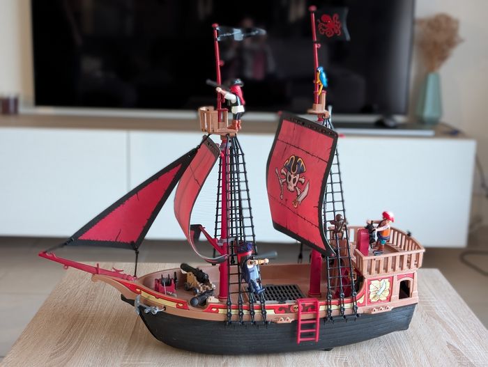 Playmobil 70411 Bateau pirates et ses accessoires - photo numéro 2