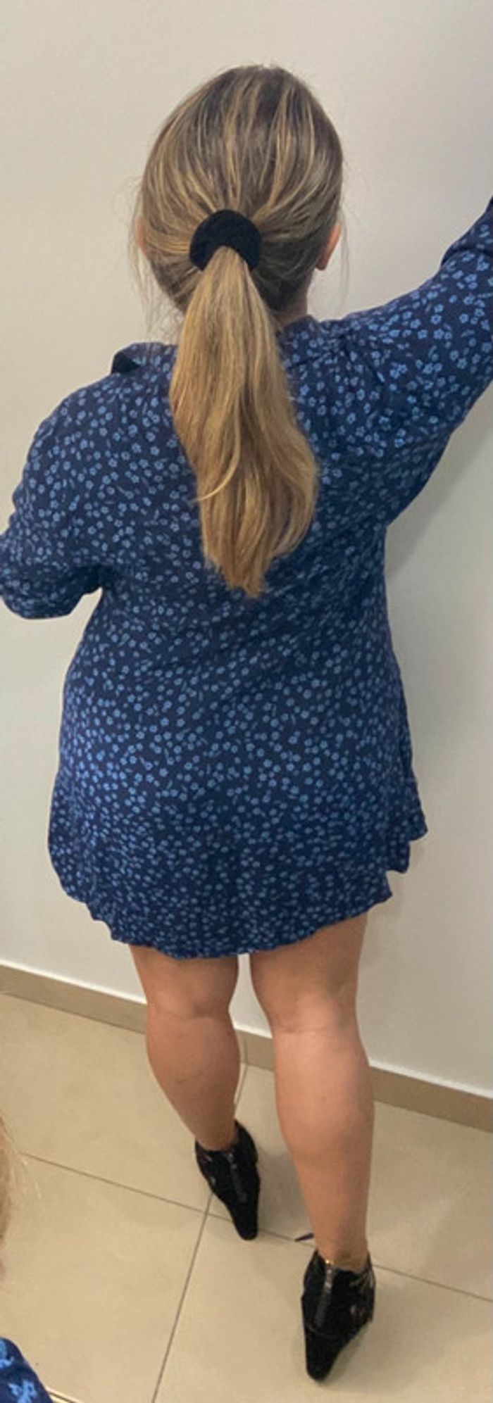 Robe Ou Chemise Droite Fleurie Taille 40 - photo numéro 6