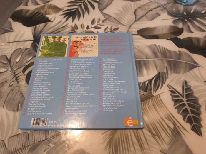 Album avec CD 80 comptines a mimer et jeux de doigts - photo numéro 6