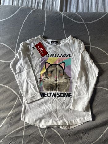 T-shirt manche longue fille 4ans neuf avec étiquette