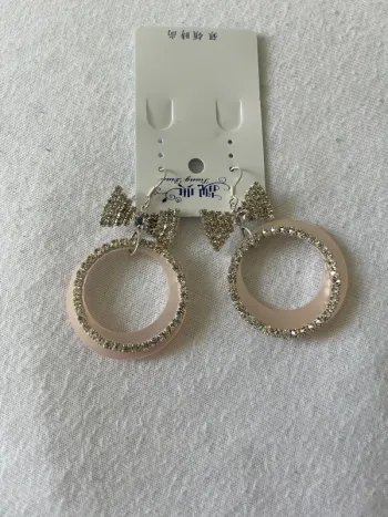 Boucle d’oreille