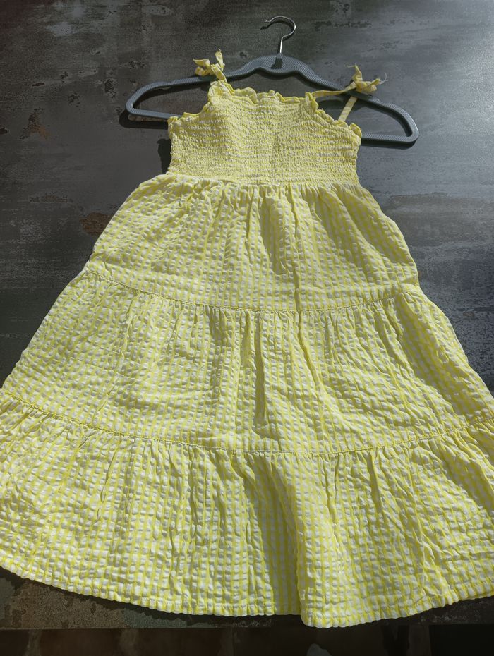 Robe Kiabi smockée à carreaux jaunes - 8 ans