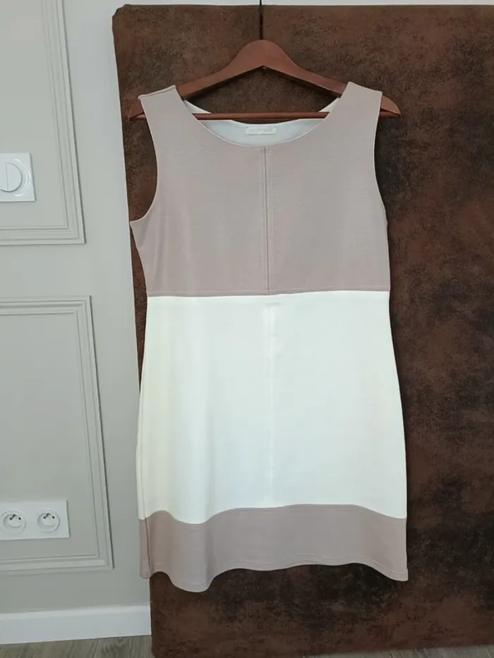 Robe rétro Promod