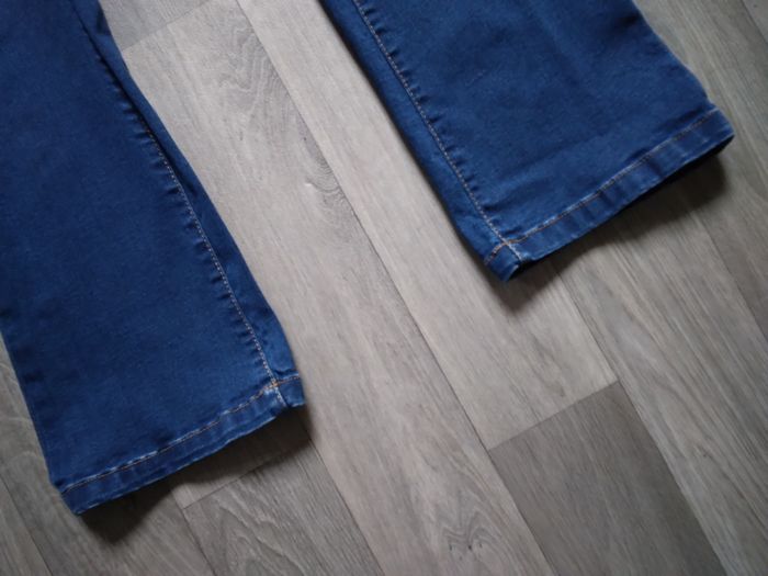 jeans femme T .36 - photo numéro 5