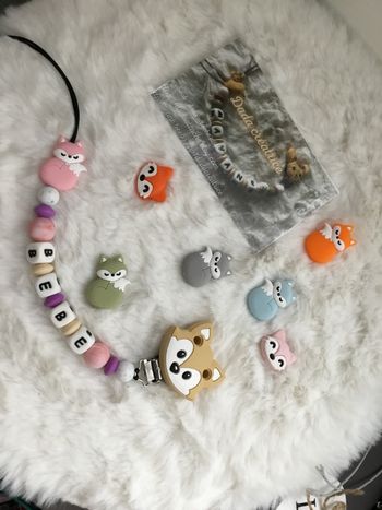 Attaches tétine personnalisé