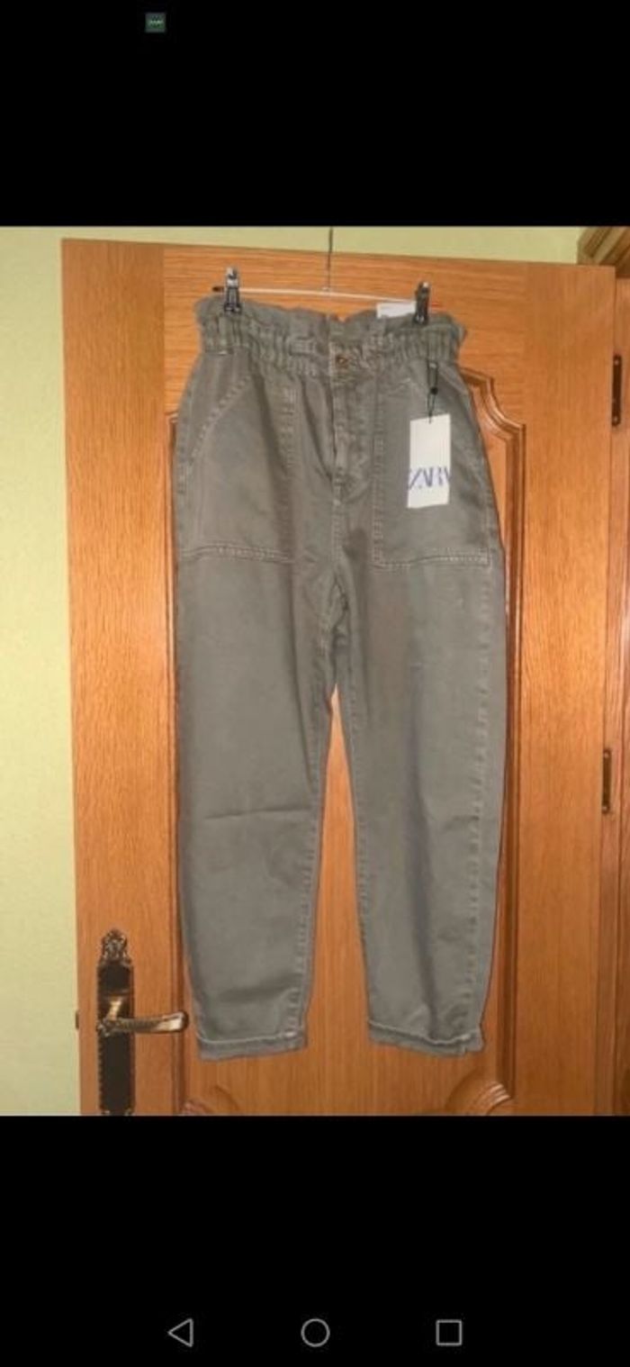 Pantalon neuf