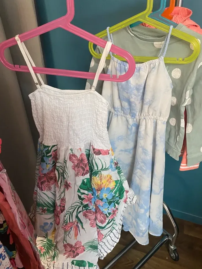 Lot de vêtements fille 8 ans - photo numéro 7