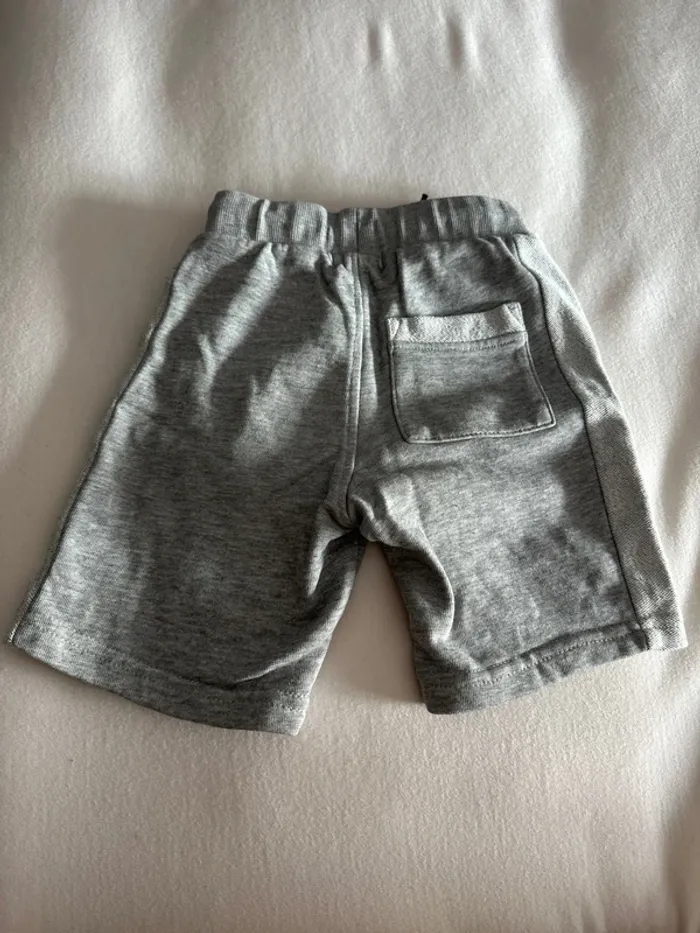 Short garçon - photo numéro 2