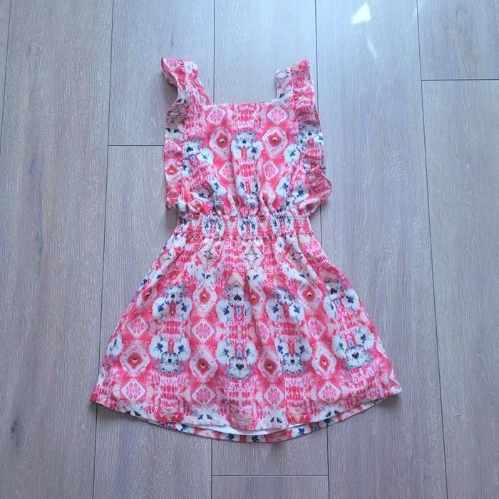 Très jolie robe rose. Fille 8 ans. Marque Orchestra
