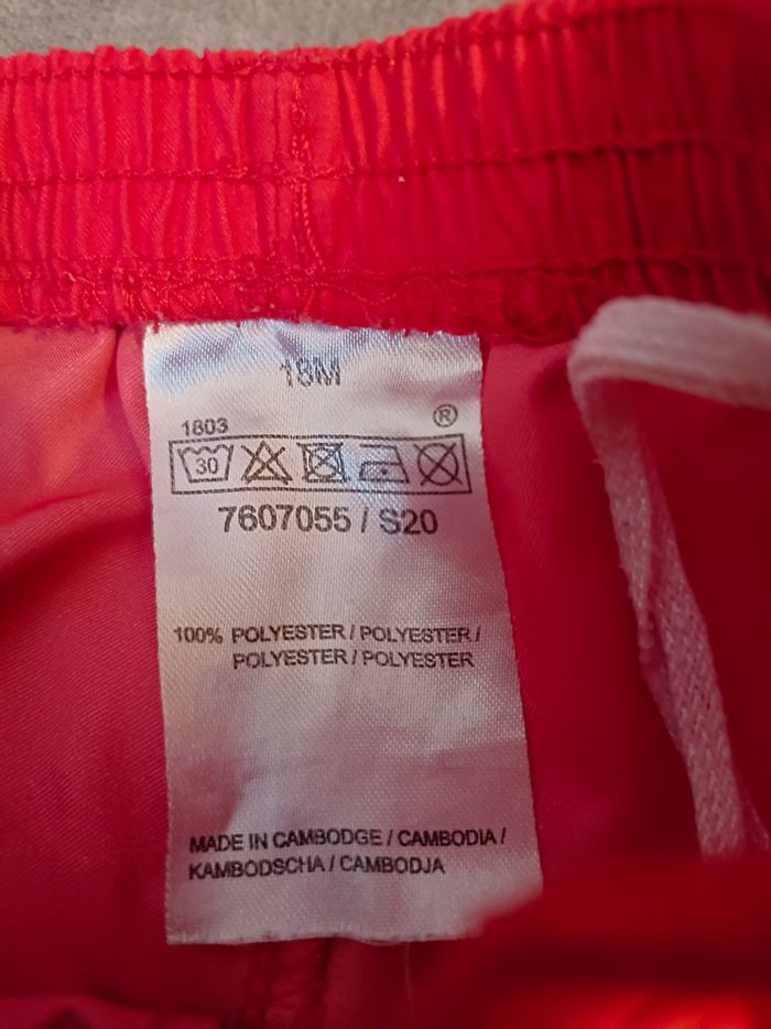 Short en polyester rouge - photo numéro 2