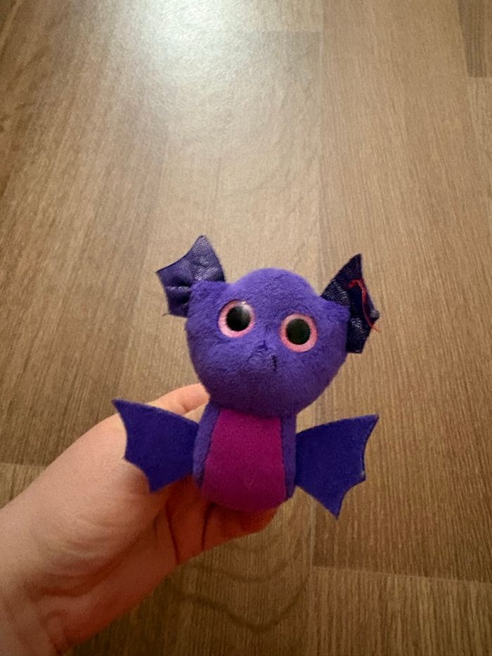 Peluche chauve souris