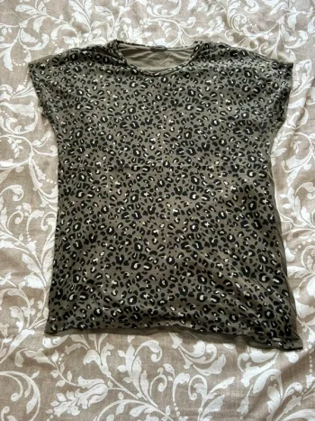 T-shirt ikks léopard kaki taille xs