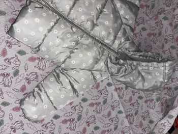 Doudoune fleuris bébé 6 mois – chaude et légère