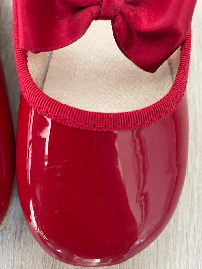 Ballerines vernies rouge en 25 - photo numéro 2