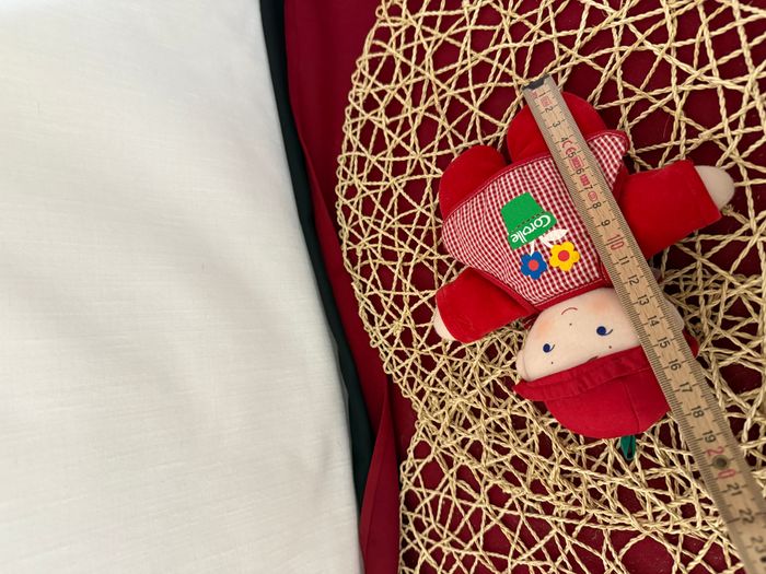 POUPEE POUPON COROLLE ROUGE VICHY FLEURS GRELOT - photo numéro 3