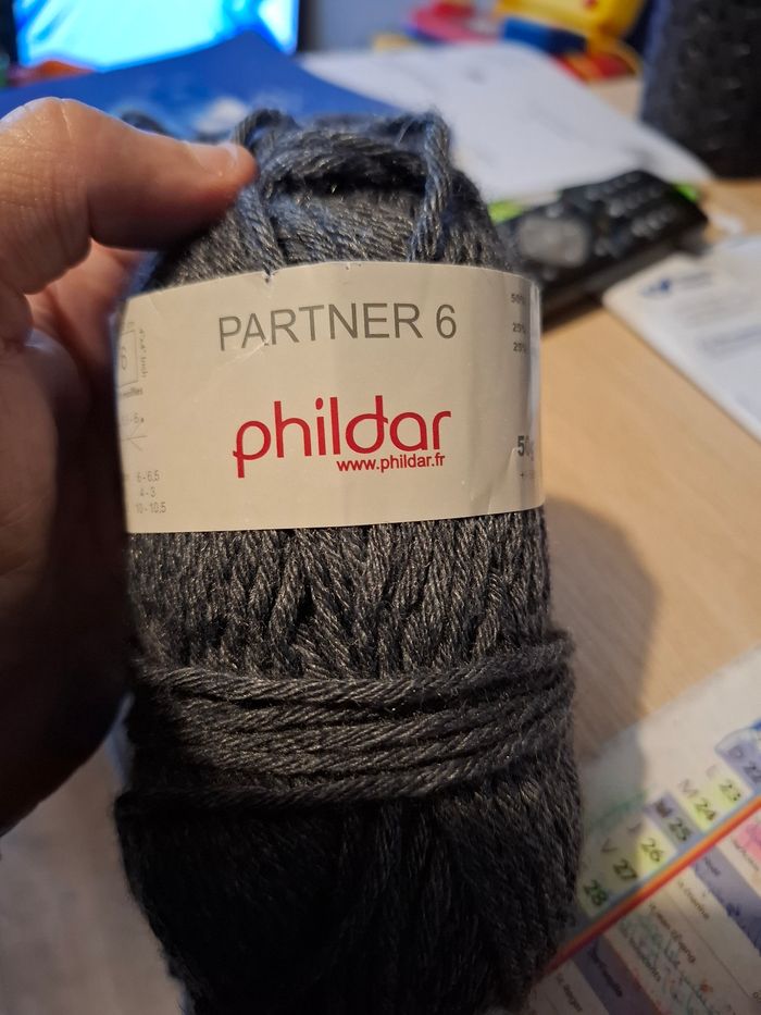 Lot de 2 pelotes  de lai es - photo numéro 2