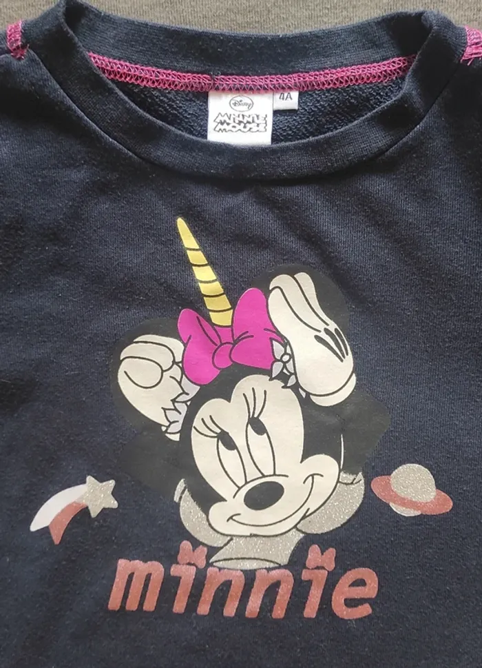 Sweat fille Minnie 4 ans - photo numéro 3