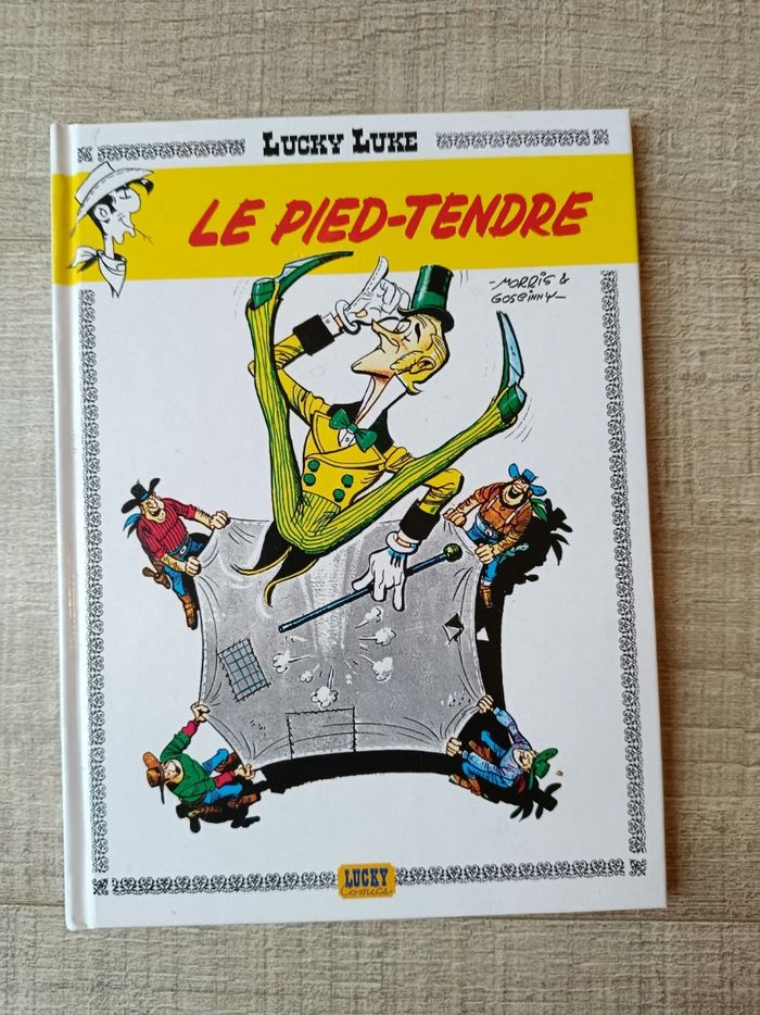 Livre bd lucky Luke le pied tendre