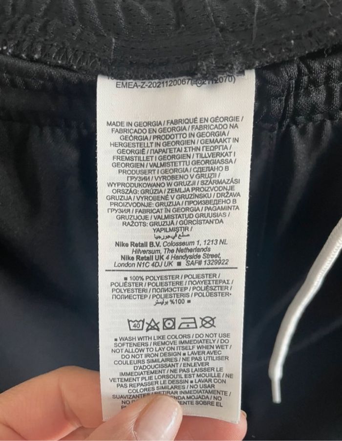 Short sport - Nike homme - taille L - photo numéro 3