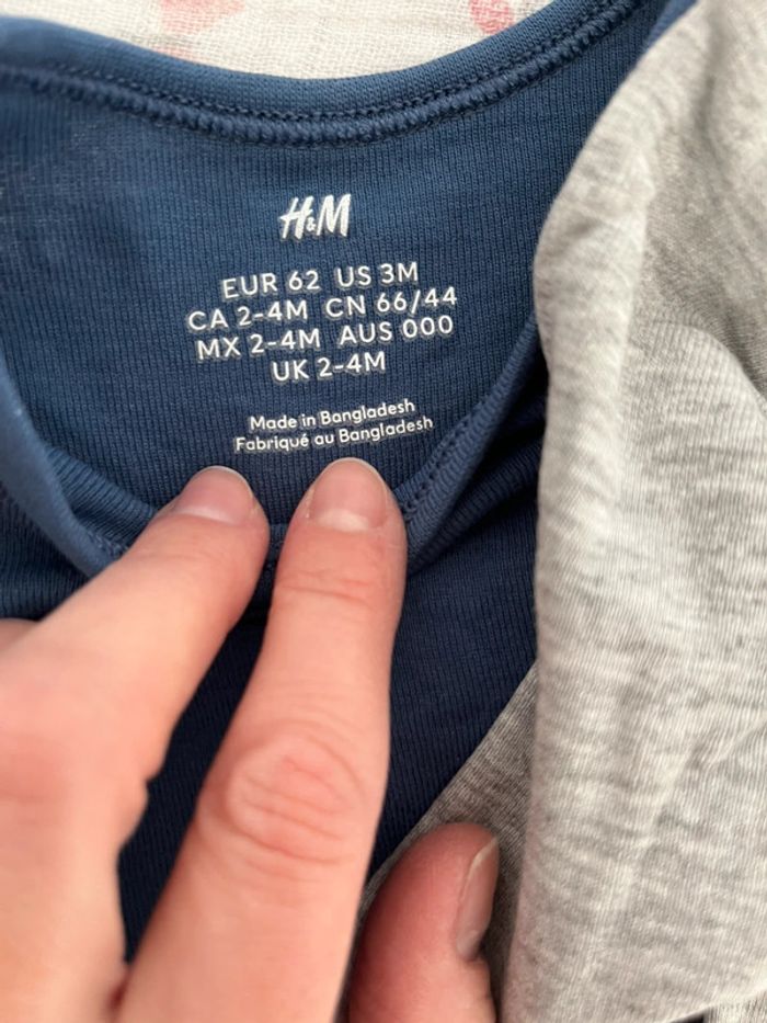 Lot 2 bodies H&M - photo numéro 2