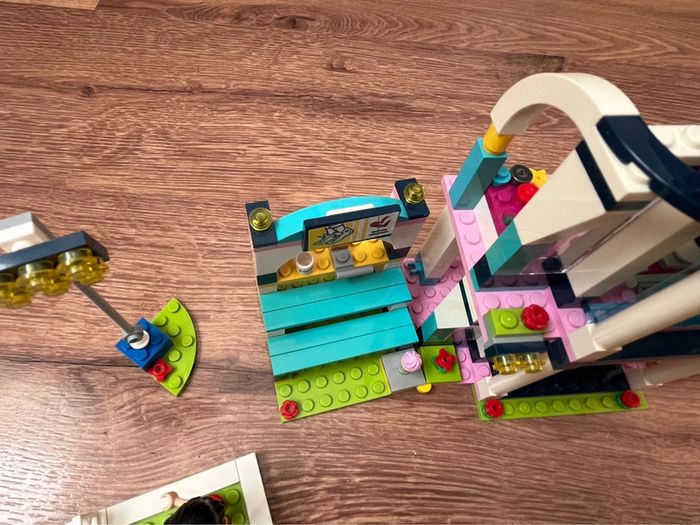 Lego friends 41338 Le club de sport - photo numéro 4
