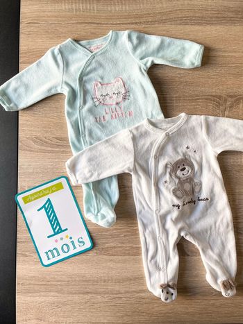 Lot de 2 pyjamas t.56cm