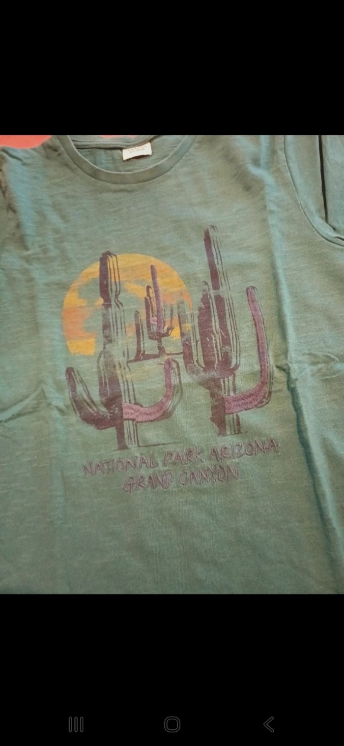 T.shirt garçon taille 10 ans - photo numéro 2