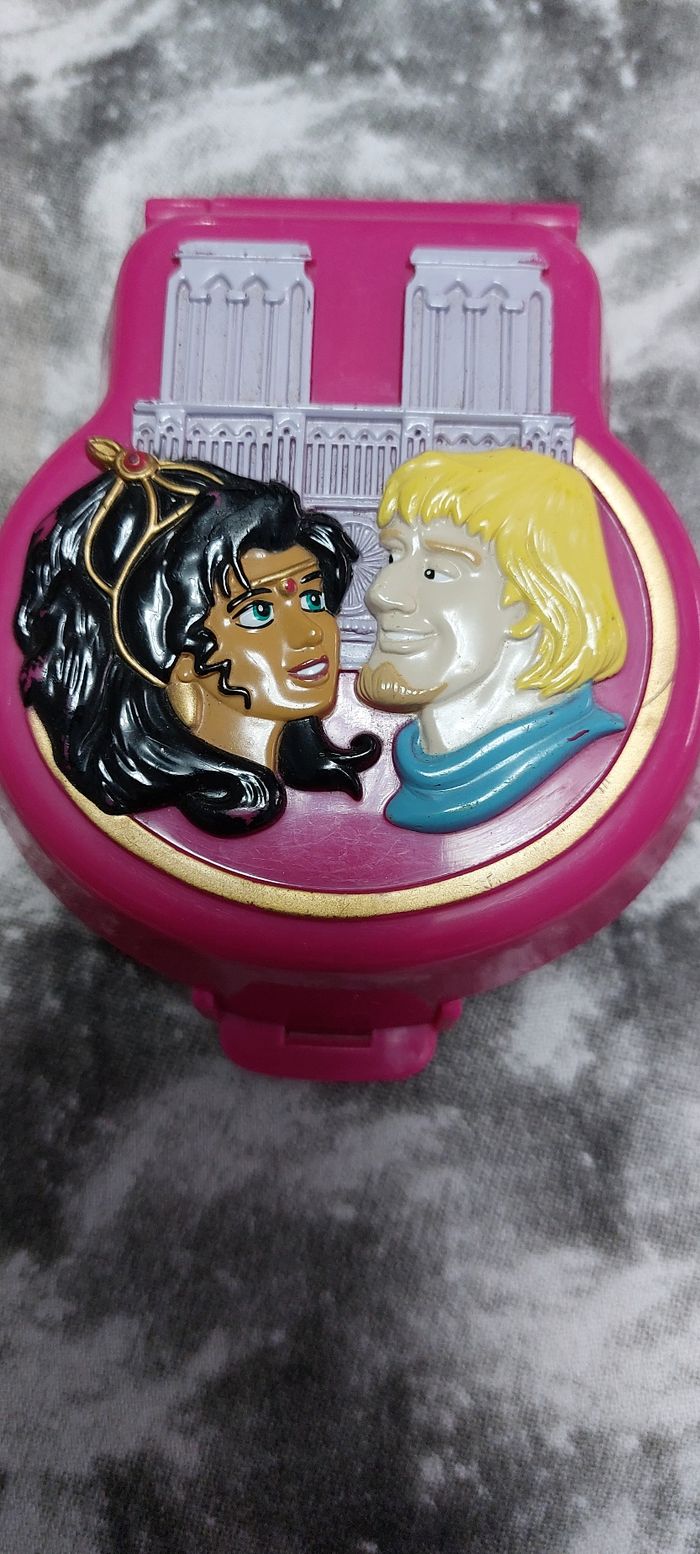Le bossu de notre dame 1995 Polly Pocket